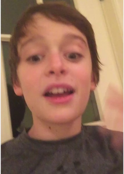 Noah Schnapp photo