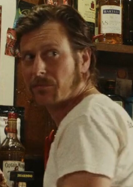 Noah Segan photo