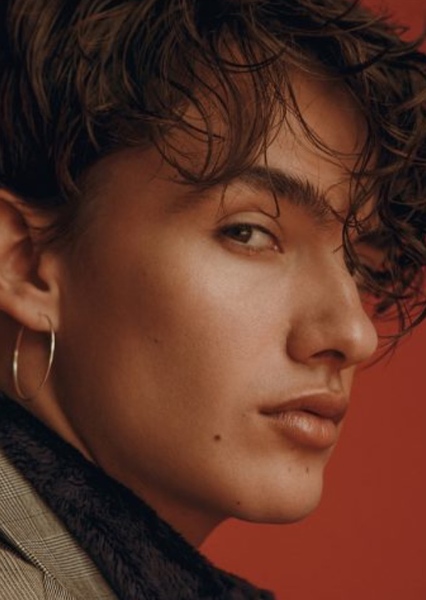 Noah Urrea photo