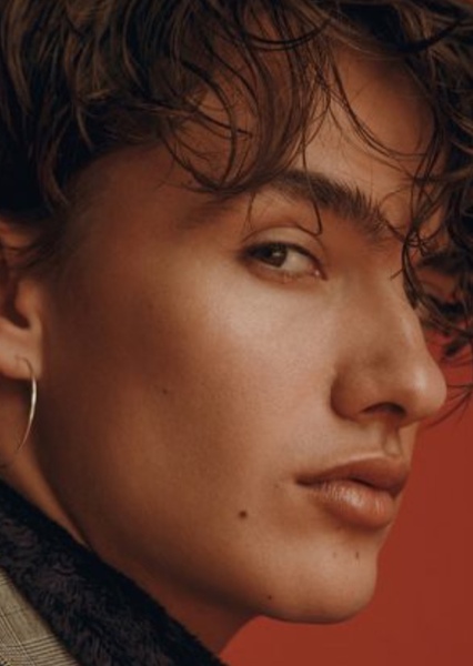 Noah Urrea photo