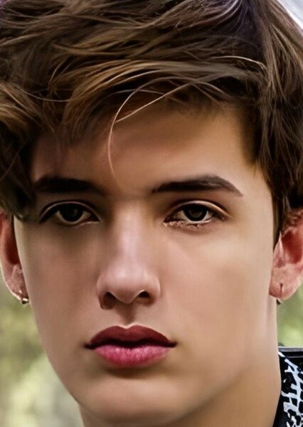 Noah Urrea photo