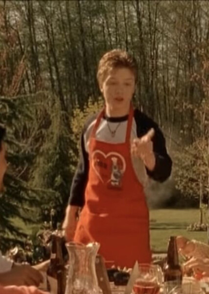 Noel Fisher photo
