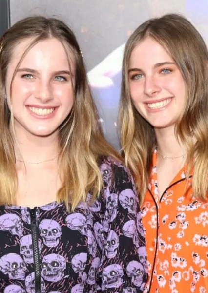 Noelle and Cali Sheldon photo
