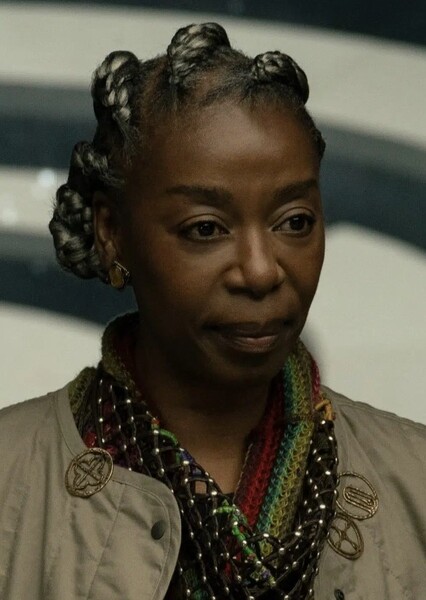 Noma Dumezweni photo