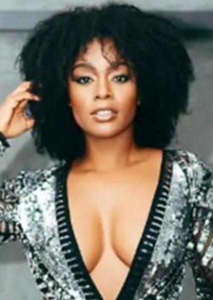 Nomzamo Mbatha photo