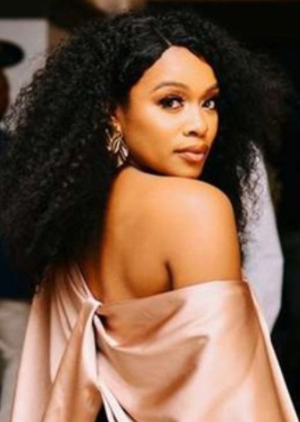 Nomzamo Mbatha photo