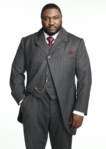 Nonso Anozie photo