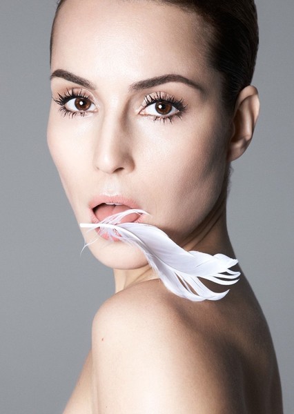 Noomi Rapace photo