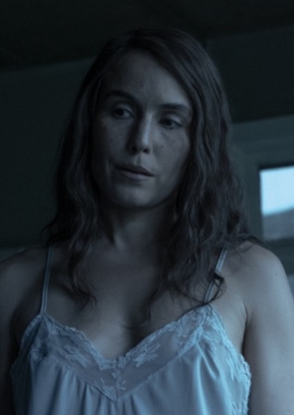 Noomi Rapace photo