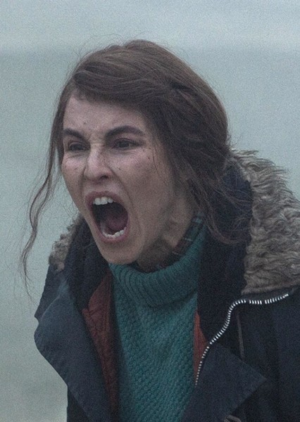 Noomi Rapace photo