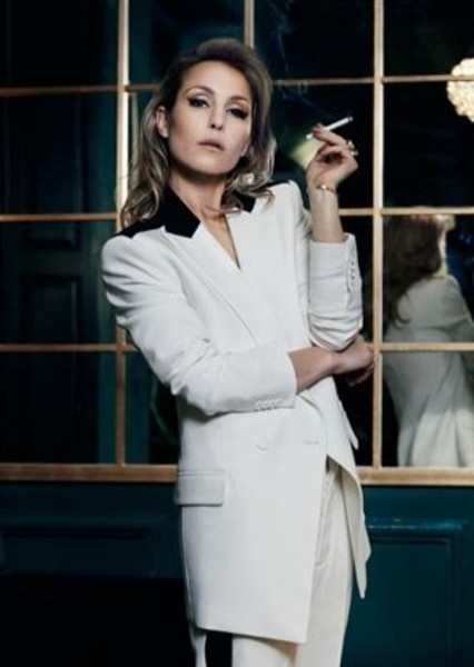 Noomi Rapace photo