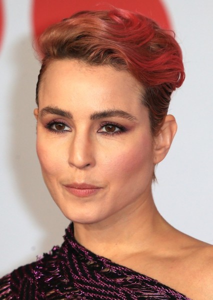 Noomi Rapace photo