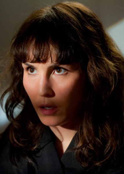 Noomi Rapace photo