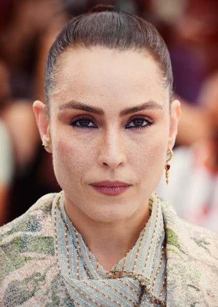 Noomi Rapace