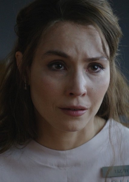 Noomi Rapace