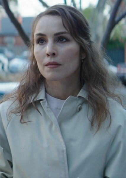 Noomi Rapace photo