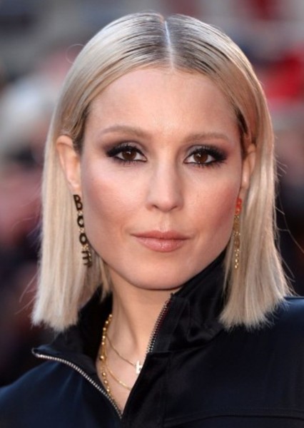 Noomi Rapace photo
