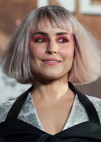 Noomi Rapace photo