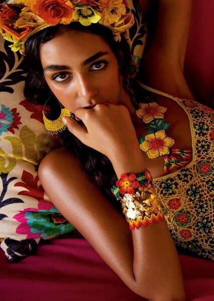 Nora Attal photo