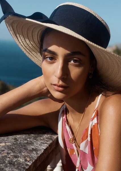 Nora Attal photo