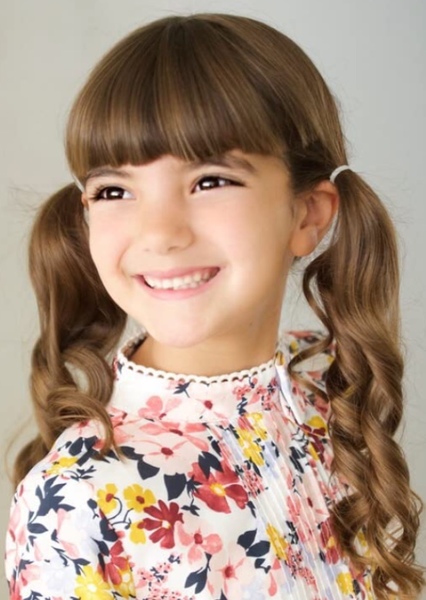 Nora Harriet photo