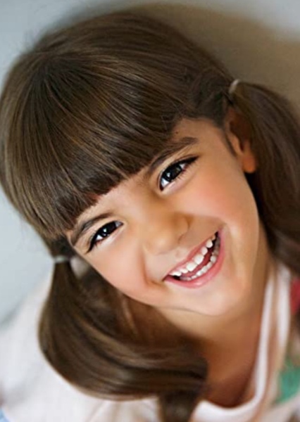Nora Harriet photo