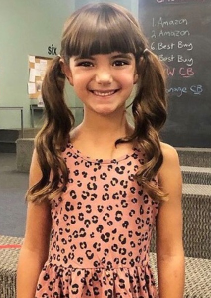 Nora Harriet photo