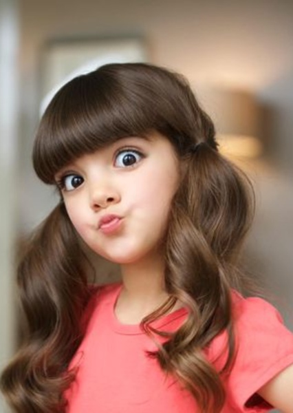 Nora Harriet photo