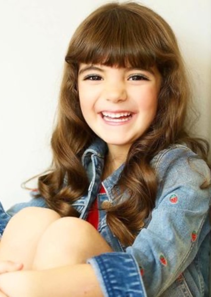 Nora Harriet photo