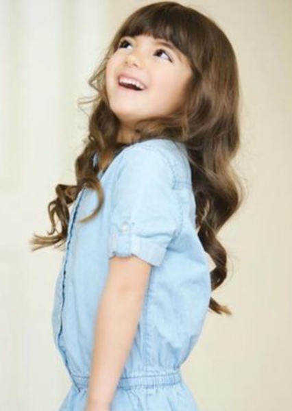 Nora Harriet photo