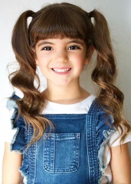 Nora Harriet photo