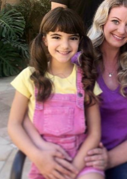 Nora Harriet photo