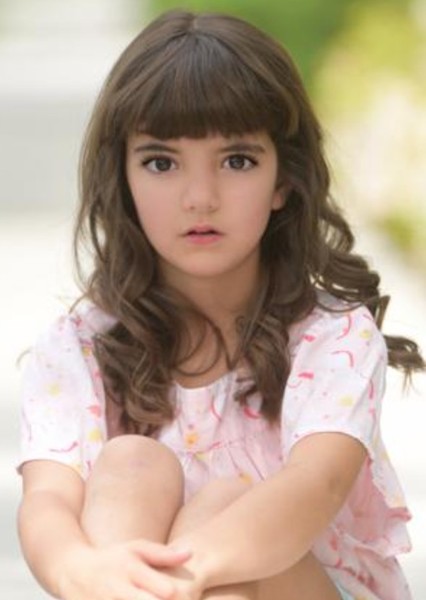 Nora Harriet photo