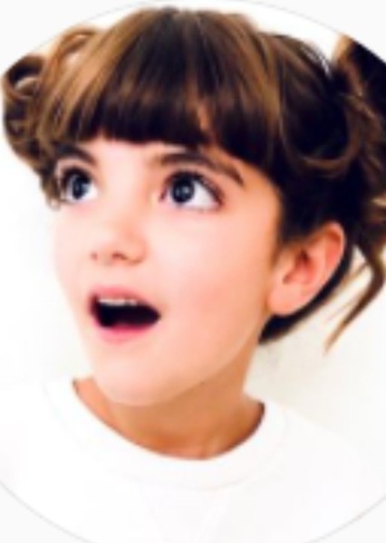 Nora Harriet photo