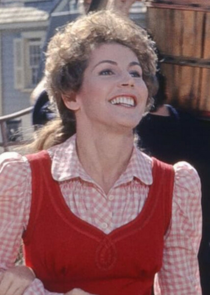 Nora (Pete's Dragon) photo