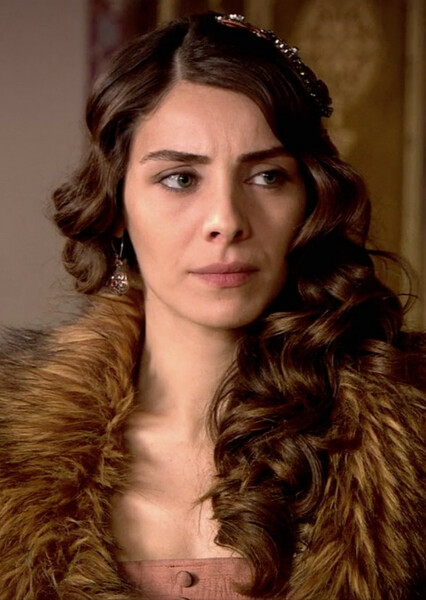 Nur Fettahoğlu photo