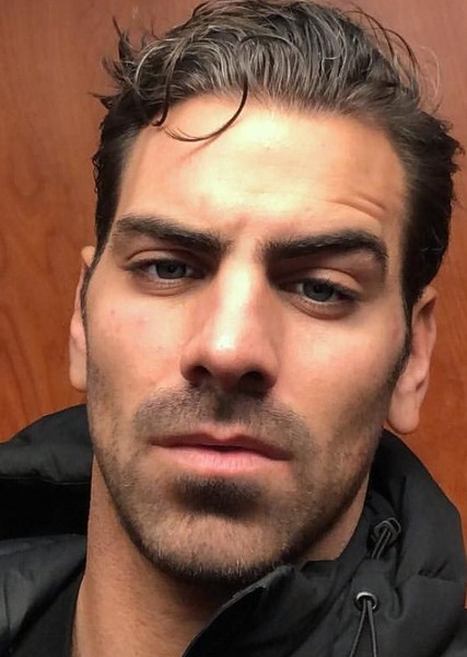 Nyle DiMarco photo