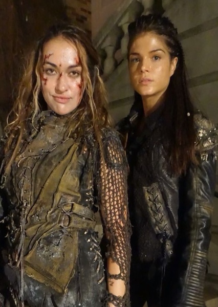 Octavia & Echo (The 100) photo