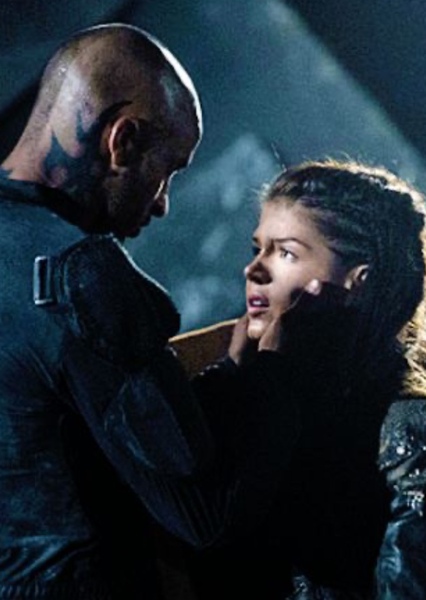 Octavia & Lincoln (The 100) photo
