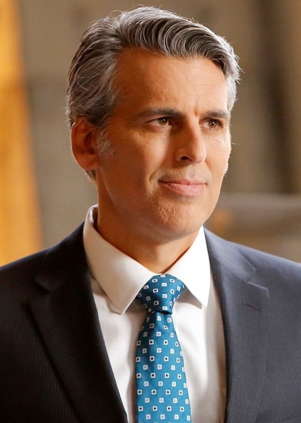 Oded Fehr photo
