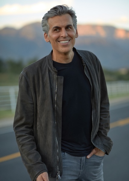 Oded Fehr photo
