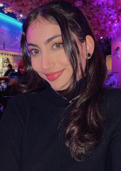 Ola Abuhamdeh photo