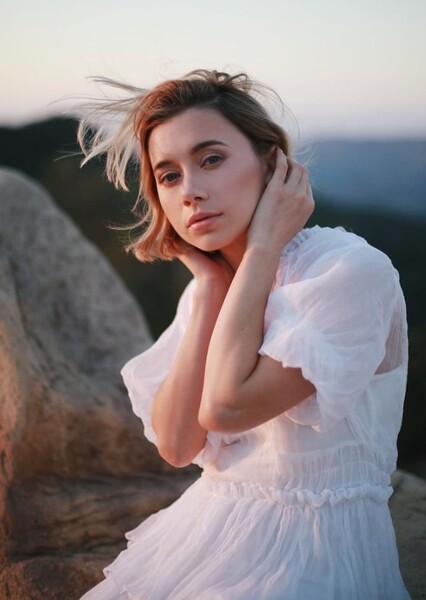 Olesya Rulin photo