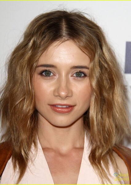 Olesya Rulin photo