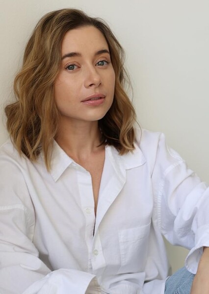 Olesya Rulin photo