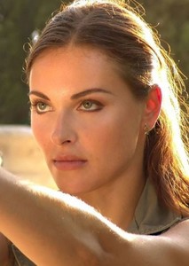 Onlayn nafaqaxorlar eshakda becerdilar Uni qizning eshagiga tiqdilar