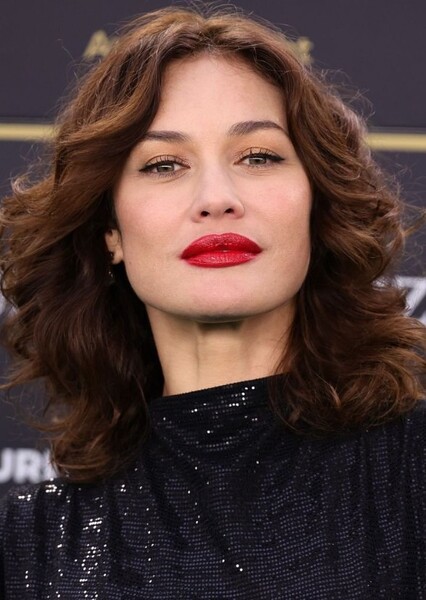 Olga Kurylenko photo