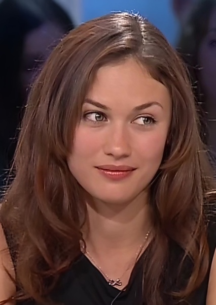Olga Kurylenko photo