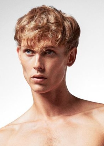 Oliver Houlby photo
