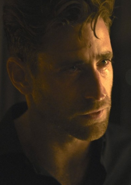 Oliver Jackson-Cohen photo